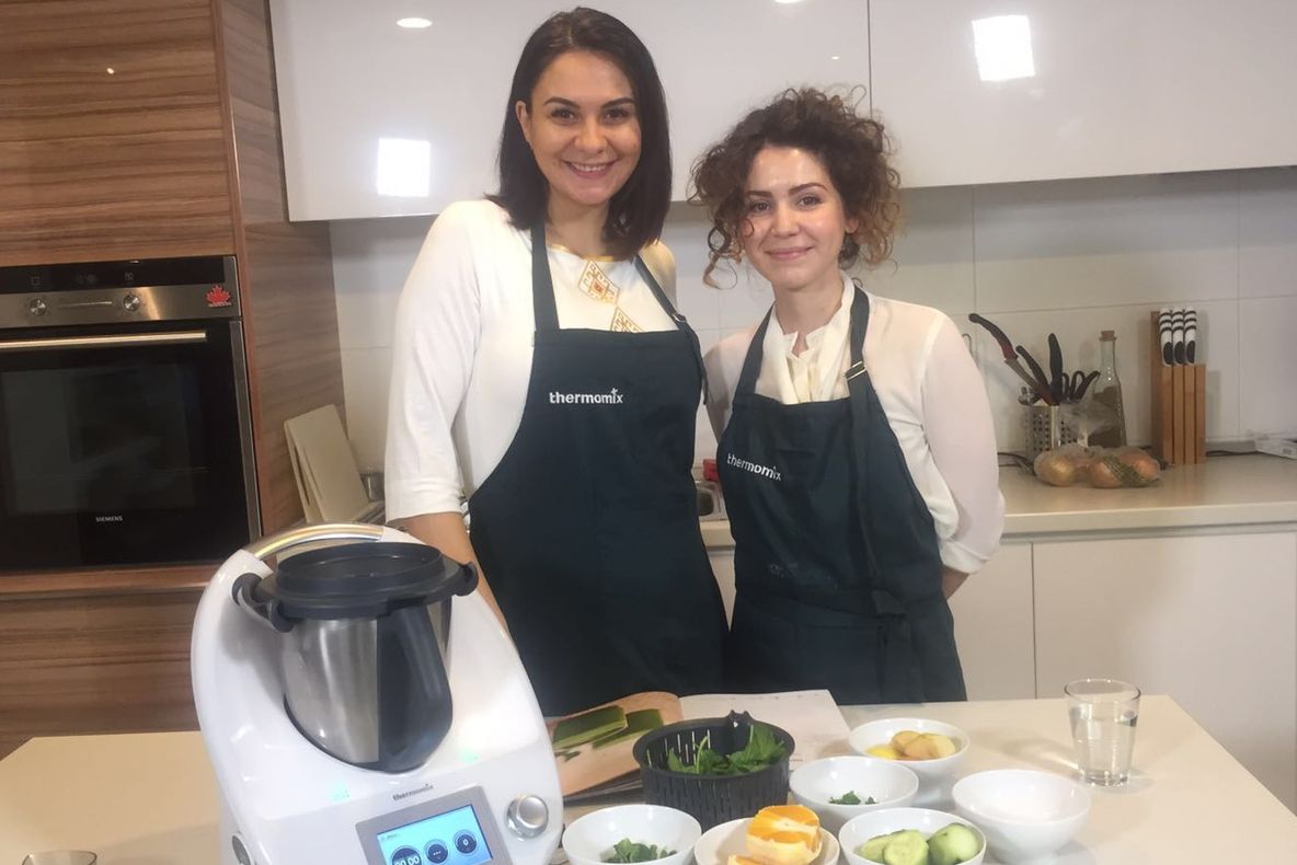 Rețeta Alexandrei Păcuraru pentru un smoothie sănătos