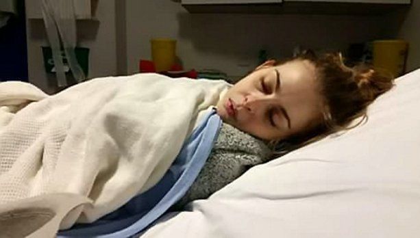 O înțepătură de insectă a lăsat-o paralizată. Cu ultimele puteri și-a implorat mama s-o ucidă