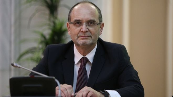 Pachetul legislativ privind doctoratele, finalizat. Curaj: Autonomia universităților va fi întărită