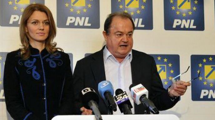 Alina Gorghiu, după ședința PNL: Nu mă intimidează amenințările domnului Dragnea, mă lasă rece