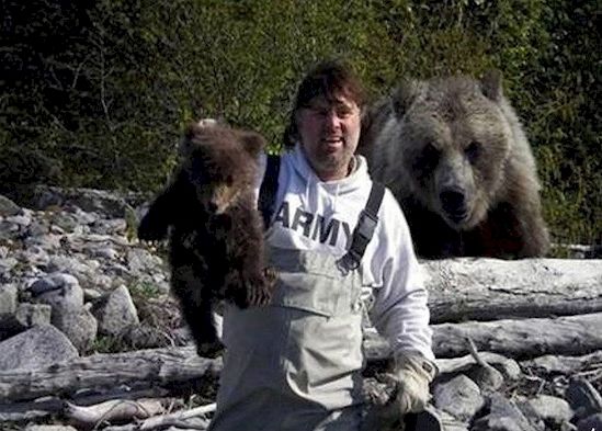 Ei sunt exemplul perfect că prostia nu doare! Imaginile care n-au nevoie de nicio explicaţie 