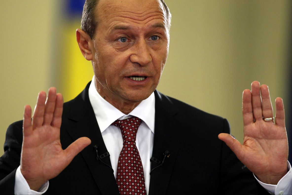 Băsescu avertizează candidaţii MP, după ce a descoperit că un lider era acuzat de ucidere din culpă