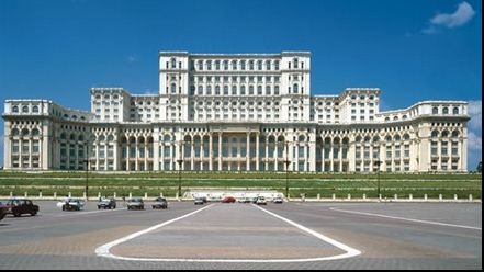 Culisele statului paralel | Detalii NEȘTIUTE despre Casa Poporului. A cui a fost ideea ridicării monumentului strategic - Câți oameni au murit pe șantier 