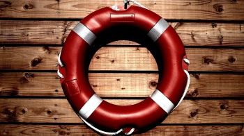 21 lucruri pe care să le ai în casă în caz de urgenţă