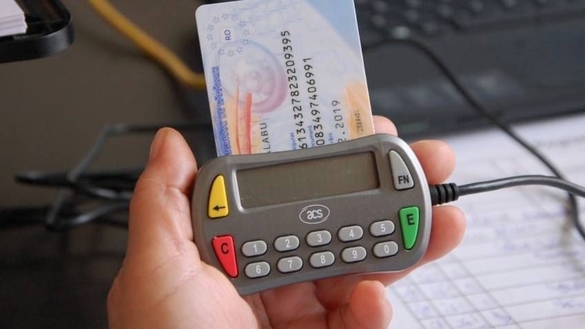 Cardul de sănătate, blocat din nou. Medicii spun că vor asigura doar urgențele!