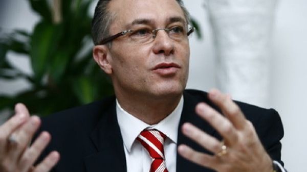 Diaconescu: "Cameron a jucat politic foarte bine". Ce riscă Marea Britanie dacă ar ieși din UE 