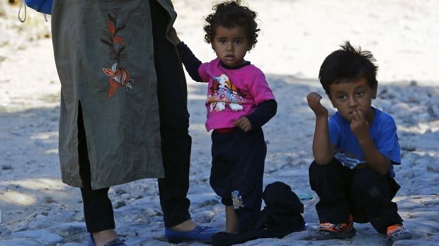 Copiii de imigranţi sirieni, forţaţi să lucreze ilegal în fabrici de îmbrăcăminte din Turcia