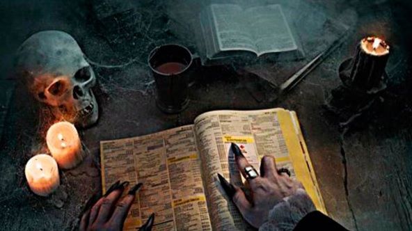 A vrut să se îmbogăţească, aşa că a mers la vrăjitoare. I-a spus să facă ceva cumplit! Şi a făcut-o!