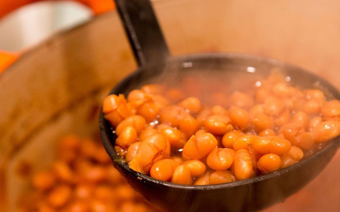 Preparăm fasolea greșit. Cum trebuie, de fapt, să o gătești ca să fie sănătoasă