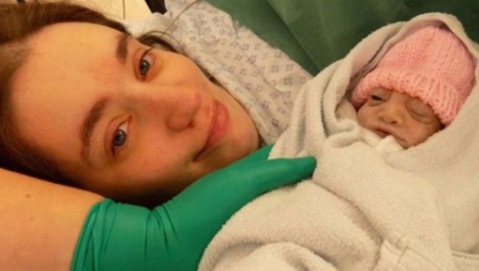 Emoţionat. Această fetiță a trăit doar 74 de minute, dar a reușit să salveze mai multe vieți!
