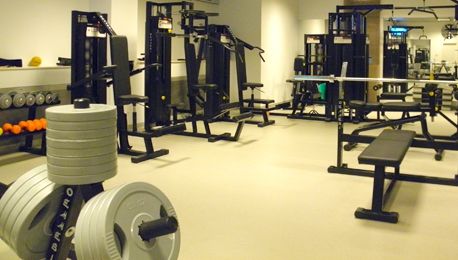 Polițiștii au săltat un interlop chiar din sala de fitness. De ce este acuzat bărbatul