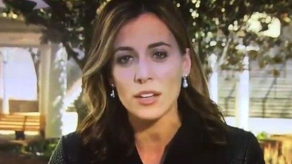 Gafă uriaşă: ce i s-a întâmplat unei reportere TV, în direct. S-a făcut de râs!