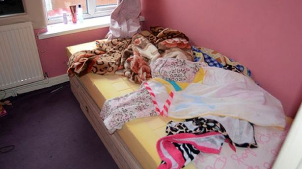 Casa groazei. Două românce, sclave sexuale în Anglia 