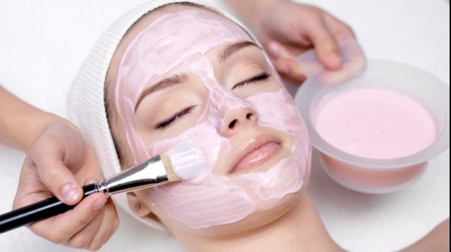 Ai coșuri sau puncte negre? Cum să le elimini rapid, fără creme speciale