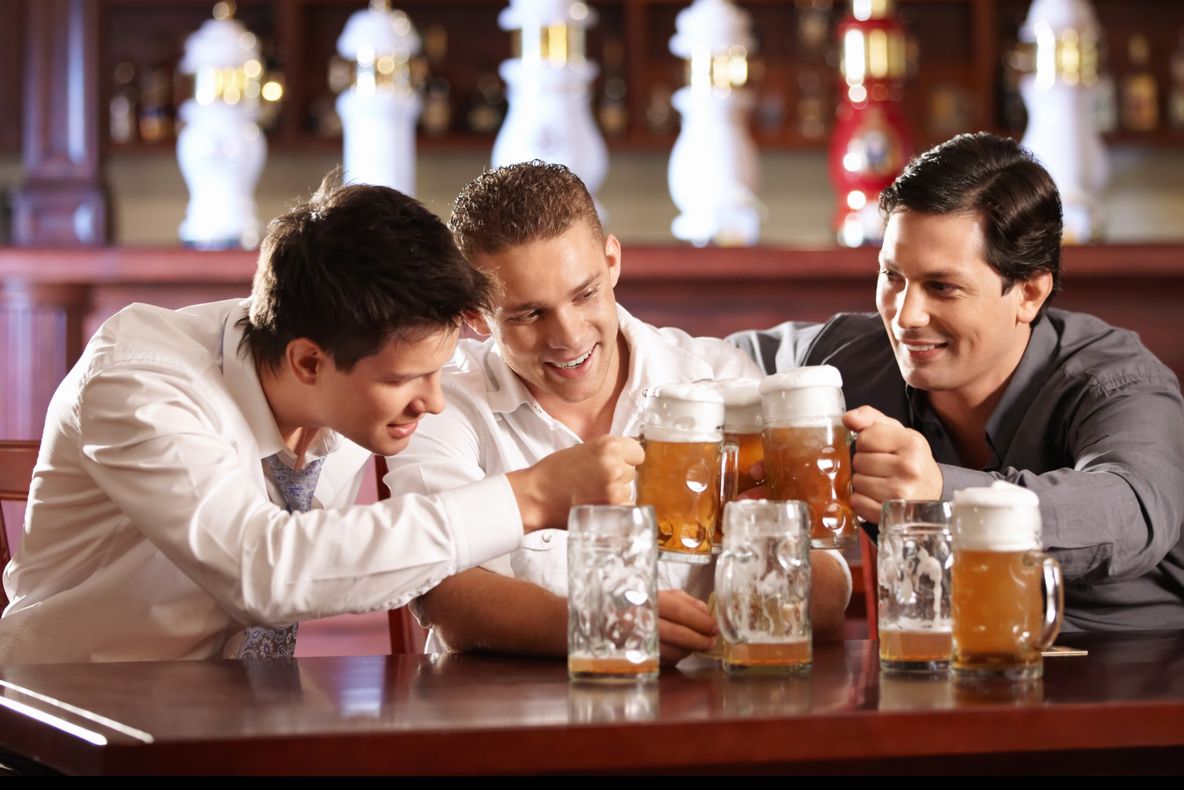 E oficial! A fost adoptată Ziua Bărbatului. Când va fi sărbătorită