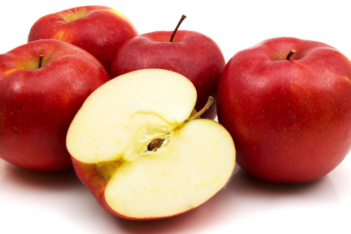 Cum arată acum o tânără care a mâncat doar mere timp de opt luni