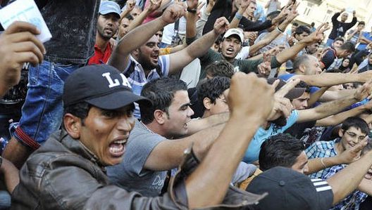 Peste 3.000 de refugiaţi din nordul Siriei au ajuns în ultimele zile în Turcia