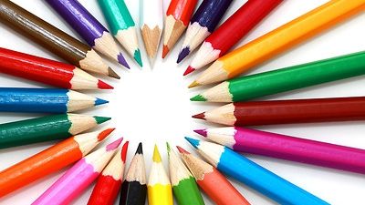 Ce culoare să porţi, în funcţie de zodie. Aşa faci cele mai bune alegeri!