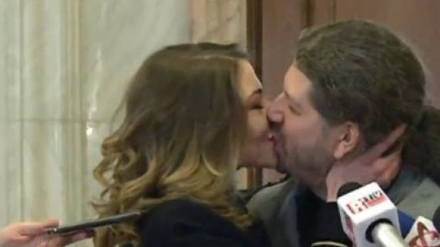 Cine este Ioana Stăniloiu, prietena lui Remus Cernea