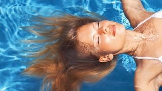 Ce înseamnă dacă visezi că te scufunzi în apă