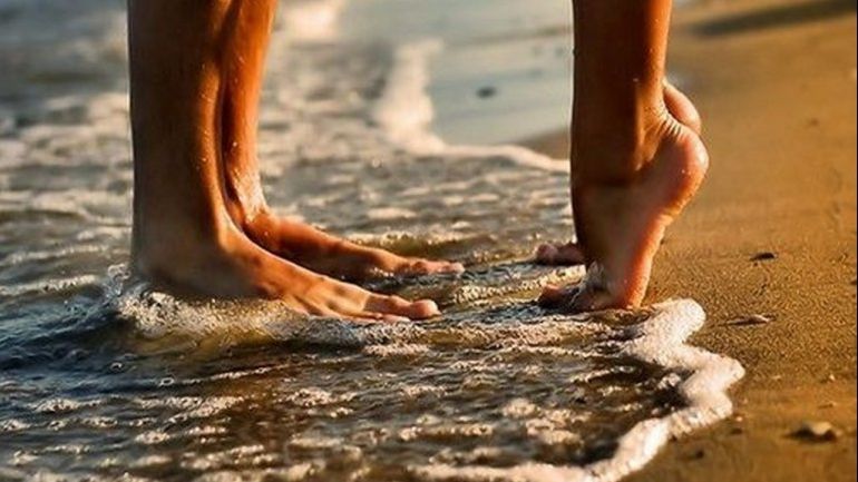 Trei boli cu transmitere sexuală care-ţi pot strica vara