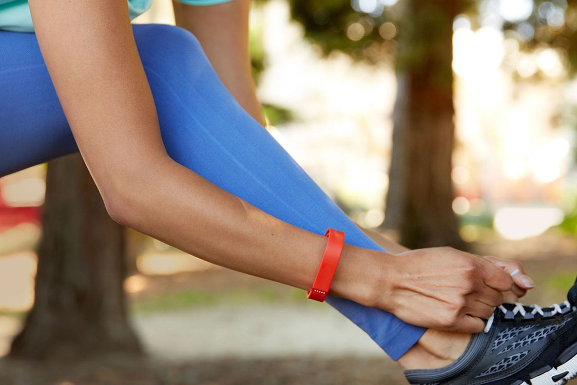 S-a uitat atent la brățara soției sale. Ce a descoperit l-a speriat. ”Imposibil”