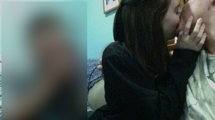 Poza care te lasă fără cuvinte. Ce se întâmplă în spatele celor 2 îndrăgostiți