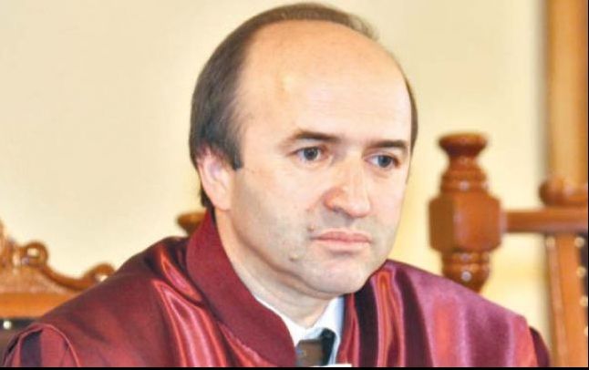 Judecătorul CCR Tudorel Toader, noul rector al Universității din Iași