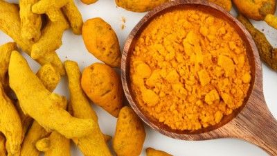 Super-condimentul care distruge celulele canceroase