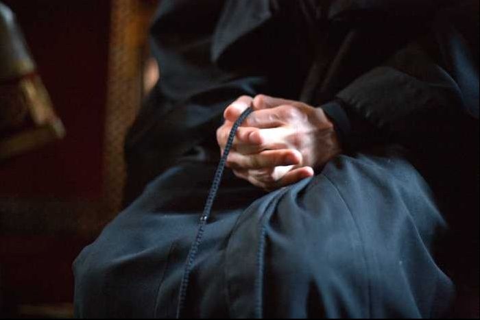 Cea mai puternică rugăciune. Se rostește când ai probleme și la necaz