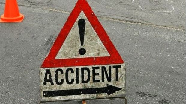 Accident grav pe autostrada A1. Trei mașini implicate. Traficul este întrerupt