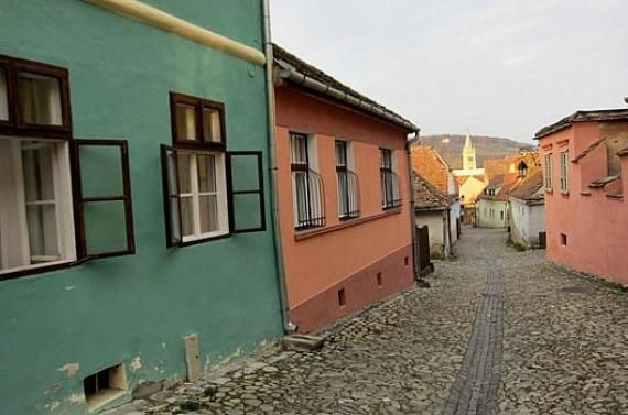 Prima localitate din România în care accesul cu mașinile ar putea fi interzis din 2017