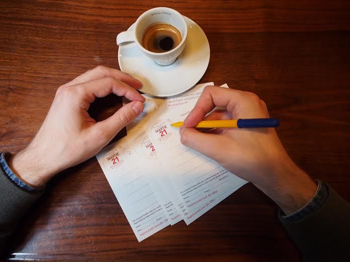 21 martie, singura zi din an când îți poți plăti cafeaua cu o poezie