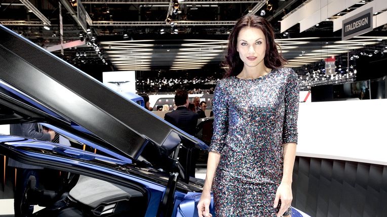 Salonul Auto de la Geneva. A fost desemnată maşina anului 2016 în Europa