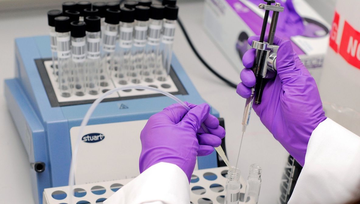 Ucigaş Tăcut, boala care omoară anual 2000 de bărbaţi, în România