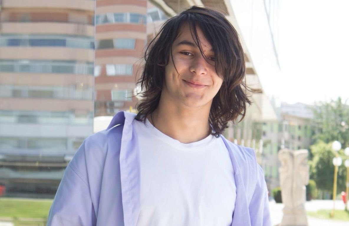 Scrisoarea unui adolescent: Liceul, un "abator mental şi spiritual". Cum au reacţionat profesorii