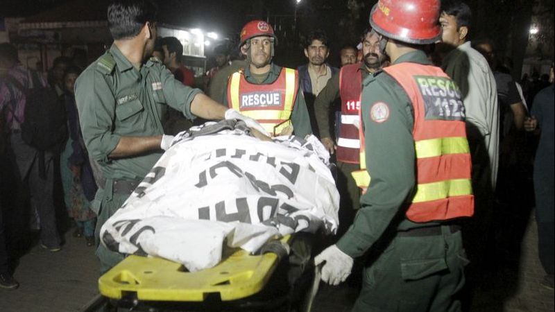 Mii de oameni i-au apreciat mesajul. Ce a scris un bărbat după atentatul din Pakistan