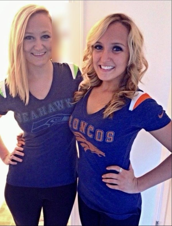 Blondinele nici nu ştiau ce e în spate. Au văzut poza şi au realizat că au trecut pe lângă moarte