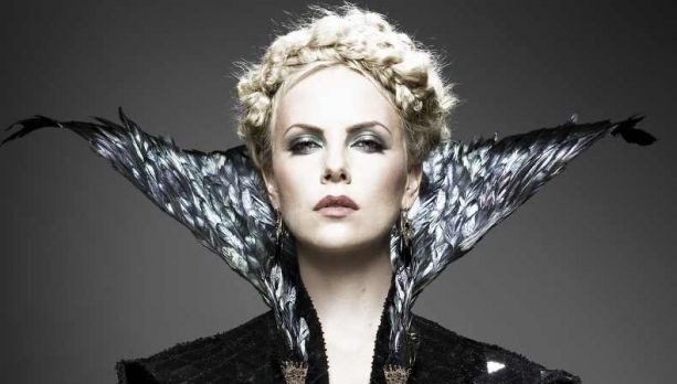 Cea mai rea zodie! Îţi distruge viaţa râzând, fără nicio remuşcare