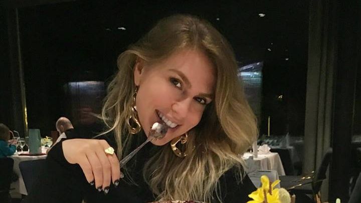 Dezvăluire incredibilă. Soţul Corinei Bud, surprins cu o altă femeie 