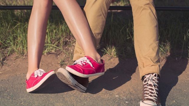 Cu cine ar trebui să te întâlneşti? Cele mai bune 3 perechi pentru fiecare zodie