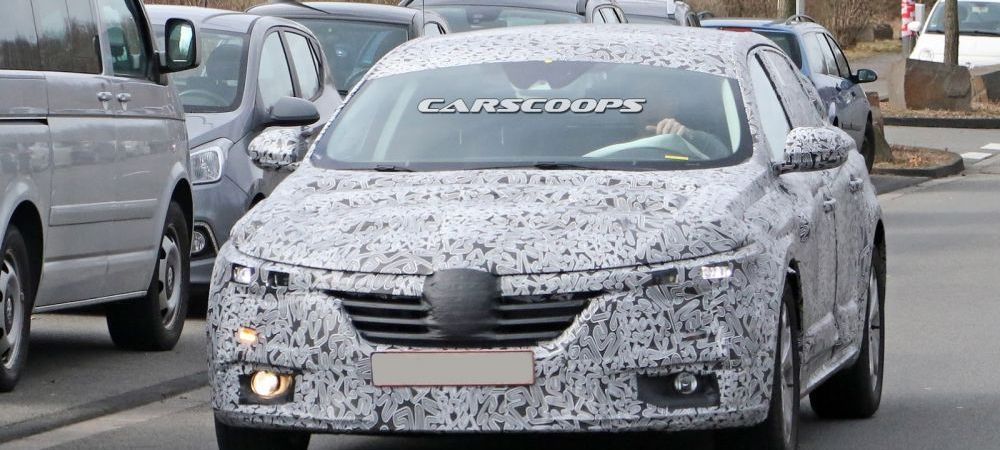 Dacia ne pregăteşte o SURPRIZĂ. Şoferii au filmat noul model CAMUFLAT, la probe, pe autostradă