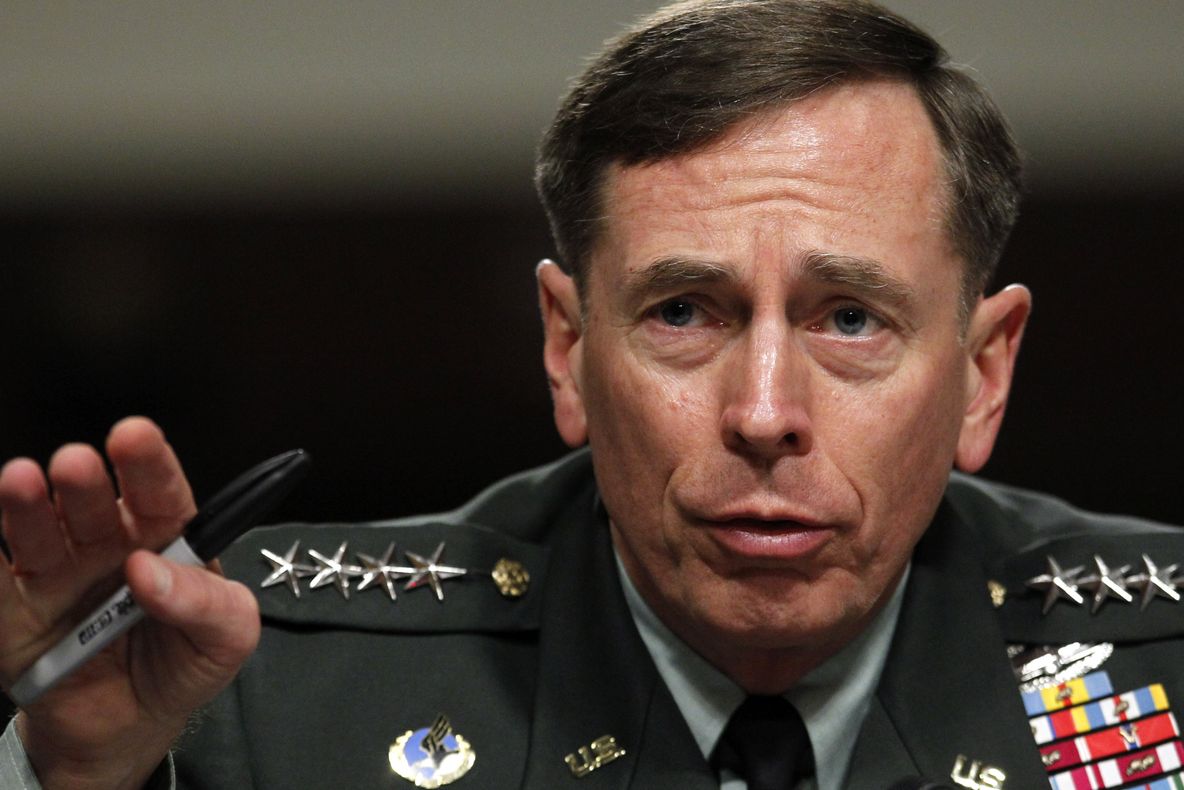 Fost director al CIA: Ieșirea Marii Britanii din UE ar slăbi securitatea blocului comunitar