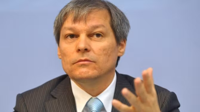 Cioloș, față în față cu un protestatar. Cum i-a explicat că România trebuie să primească refugiați 