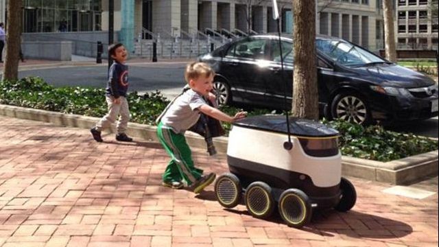 Drona care livrează cumpărăturile la uşă, lansată de co-fondatorii Skype