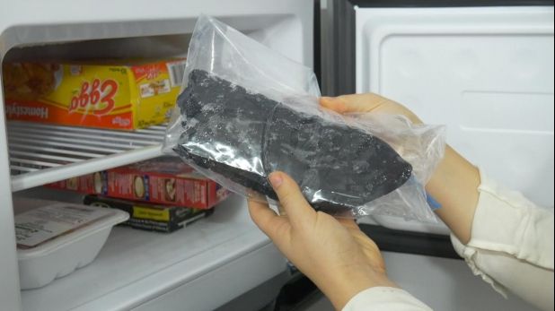 Și-a pus dresul în pungă și l-a băgat în congelator. Trucul pe care trebuie să-l știe orice femeie