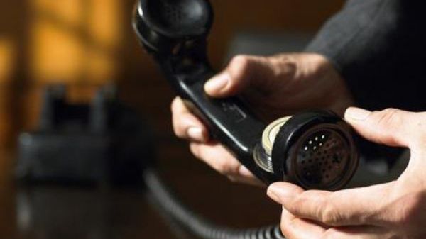 Judecător: Există riscul ca OUG privind interceptările să fie respinsă în Parlament