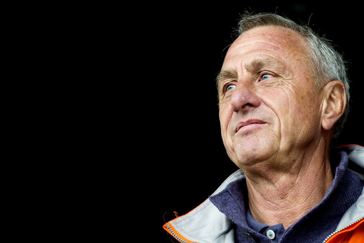 DOLIU ÎN SPORT. A murit legendarul Johan Cruyff, fost antrenor al echipei Barcelona 