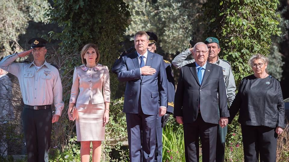 Iohannis, în Israel: Avem ambiţia să devenim un centru regional de combatare a antinsemitismului