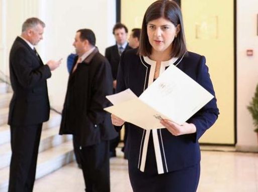 Șefa DNA a fost profesoară pentru o zi. Ce reacţie au avut elevii 